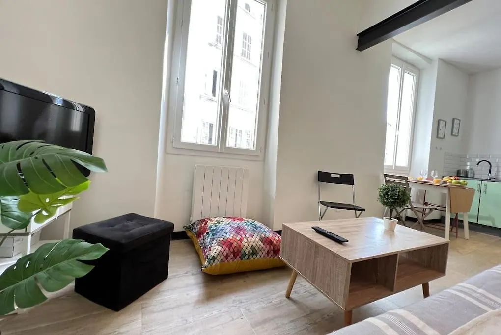 Apartmán Charme Authenticite A Marseille, Camas